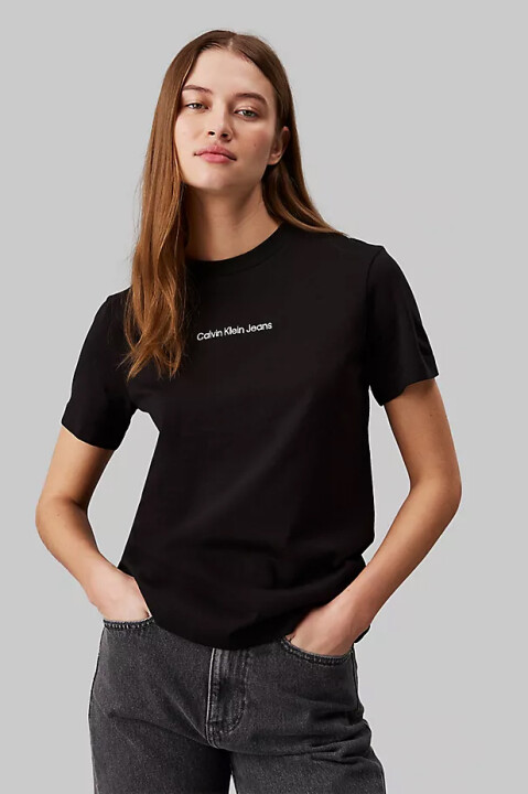 Kadın Instıtutıonal Straıght Tee T-Shirt-Siyah 